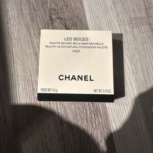 CHANEL Les Beiges Natural Glow Palette